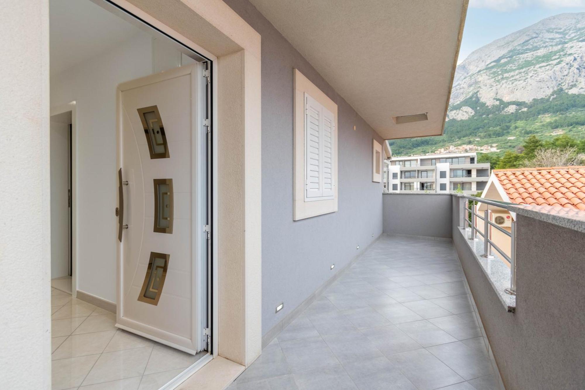 Studio Apartmani Dora Макарська Екстер'єр фото